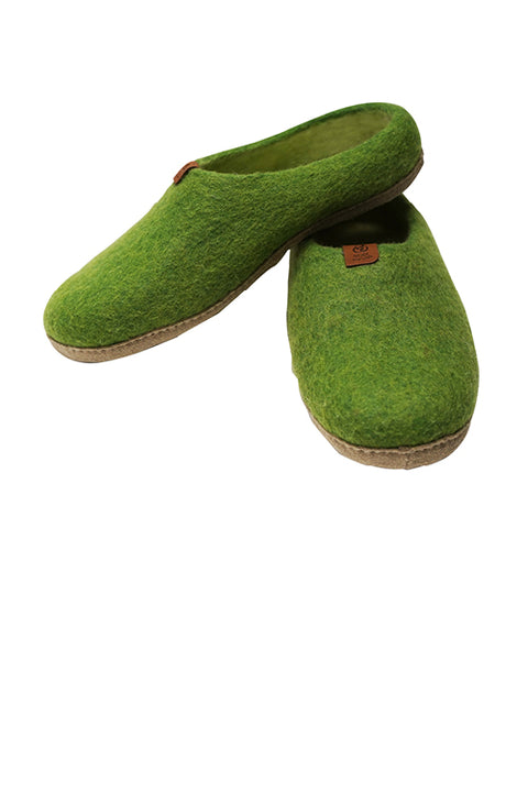 Everest Slippers - Pear Green