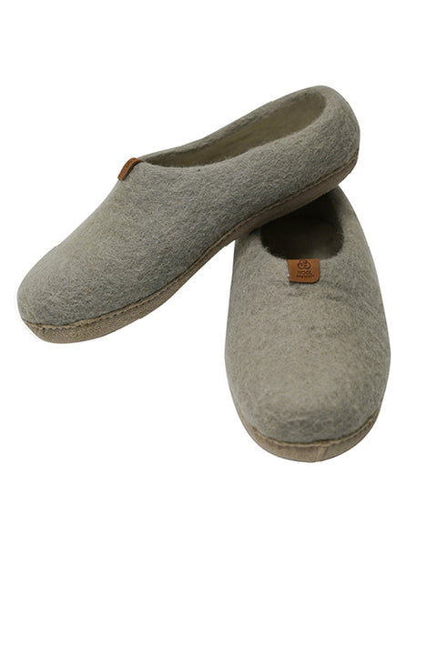 Everest Slippers - Grey